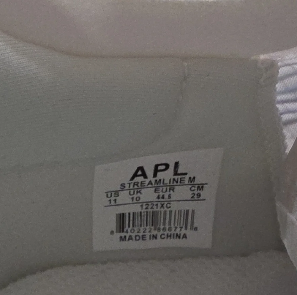 APL Mens Streamline White Sneakers.Mens Size 11. Womens 12.5 - Picture 5 of 9